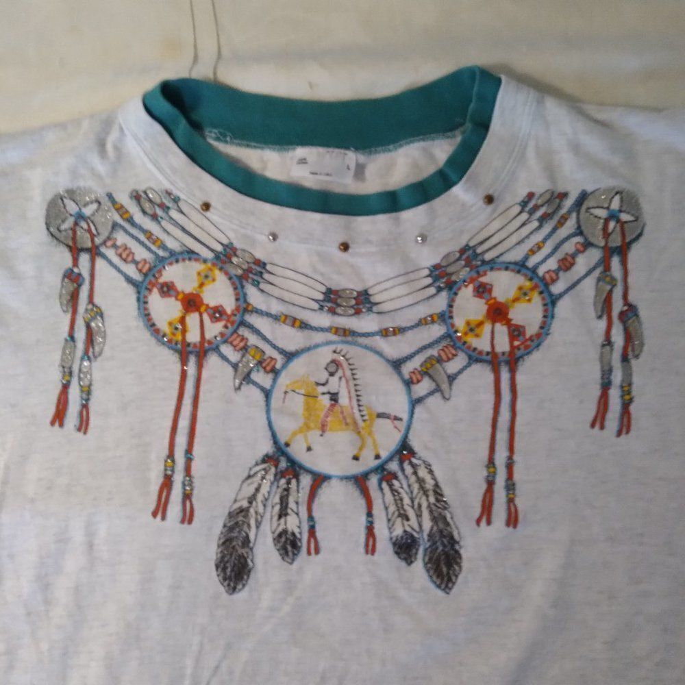 Vintage  Native American Tribal Design T-Shirt